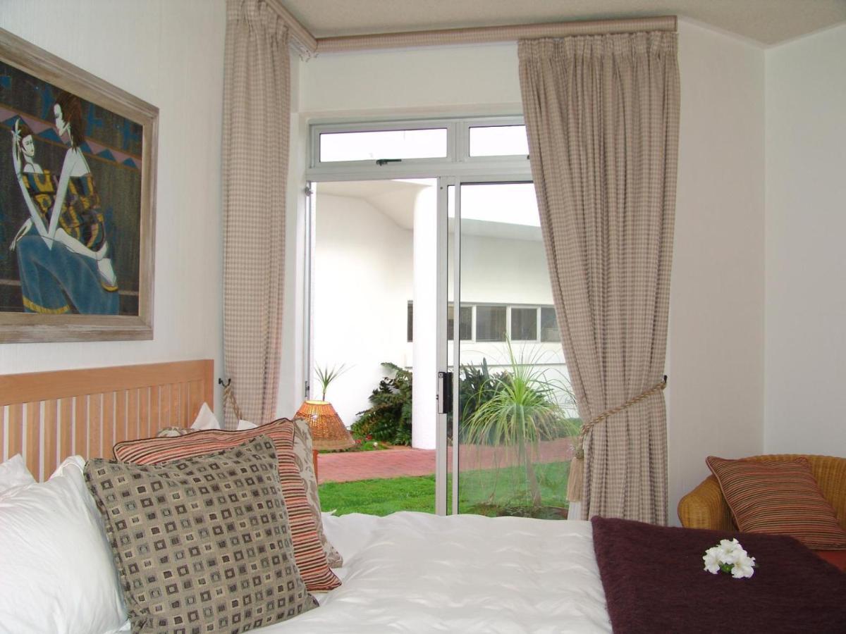 Hotel Diaz 15 House On The Bay Jeffreys Bay Exterior foto