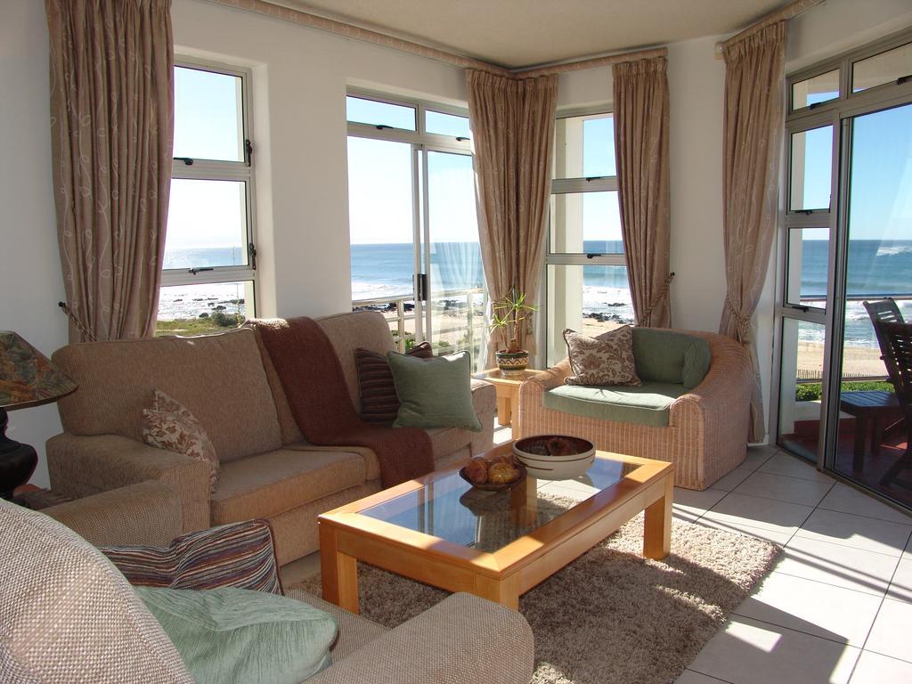Hotel Diaz 15 House On The Bay Jeffreys Bay Exterior foto